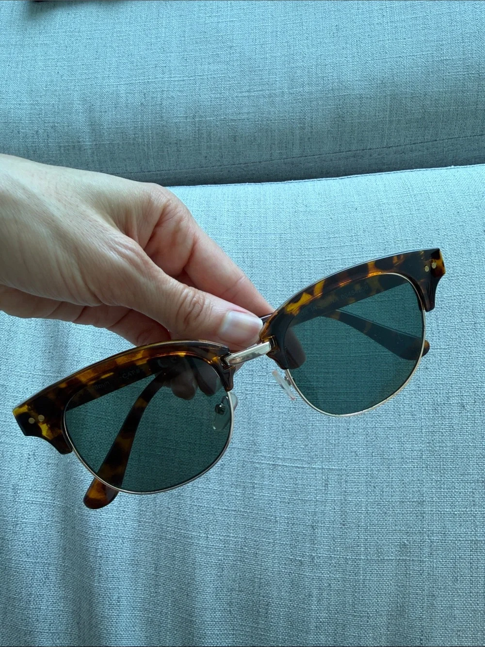 Tortoise Shell Women’s Sunglasses - Brown Frame, Black Lenses